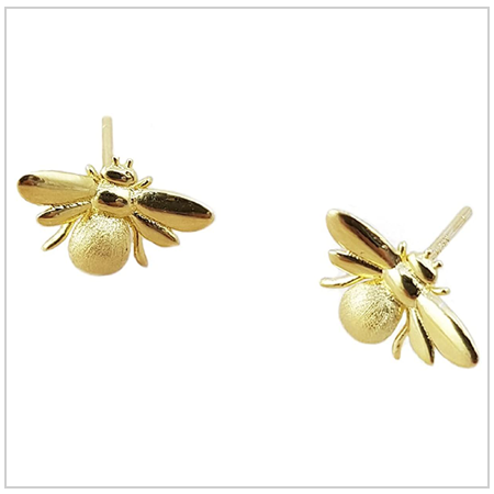 Bumble Bee Stud Earrings - Gift for Mum UK 2022